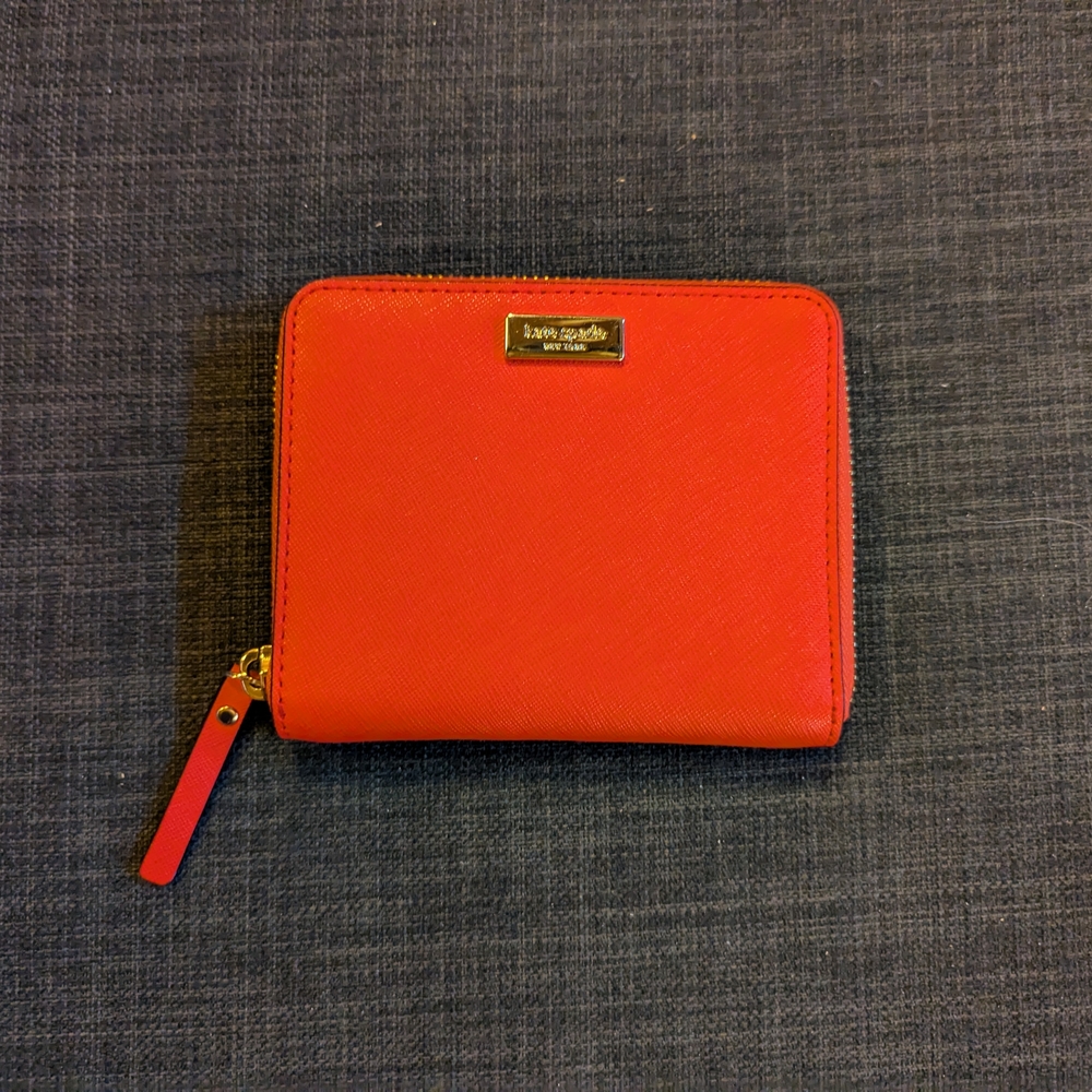 Matching Red Kate Spade Handbag/Crossbody Purse and Wallet Set - Picture 5 of 7